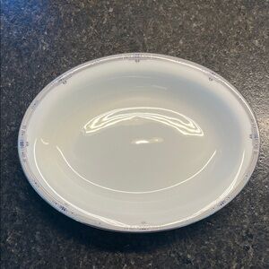 Wedgwood Amherst Oval Vegetable Serving Dish